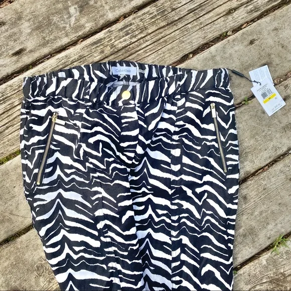 NWT Calvin Klein Zebra-Print Linen Tab-Cuff Pants - Picture 6 of 7